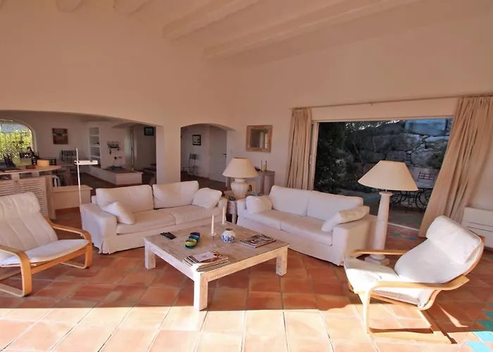 Scénic Golf Villa *